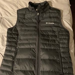 Womens Columbia Black Down Vest